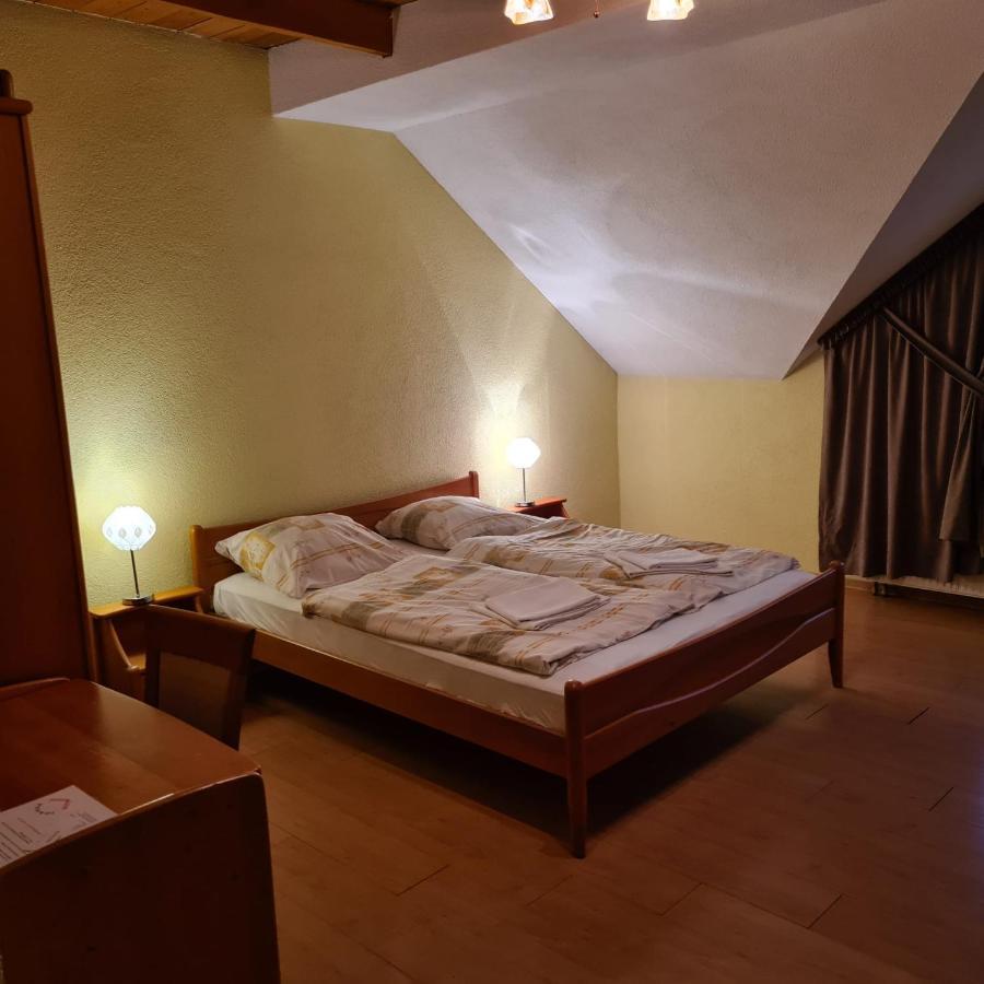 Restauracja Joanna Hotel Gogolin Luaran gambar